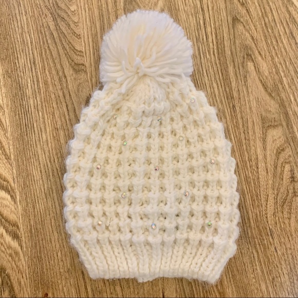 Old Navy Accessories - Old Navy Knit Sparkle Sequin Pom Toque / Beanie